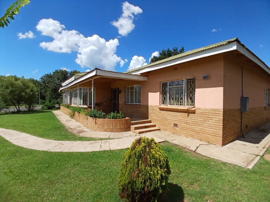 3 Bedroom Property for Sale in Senekal Free State